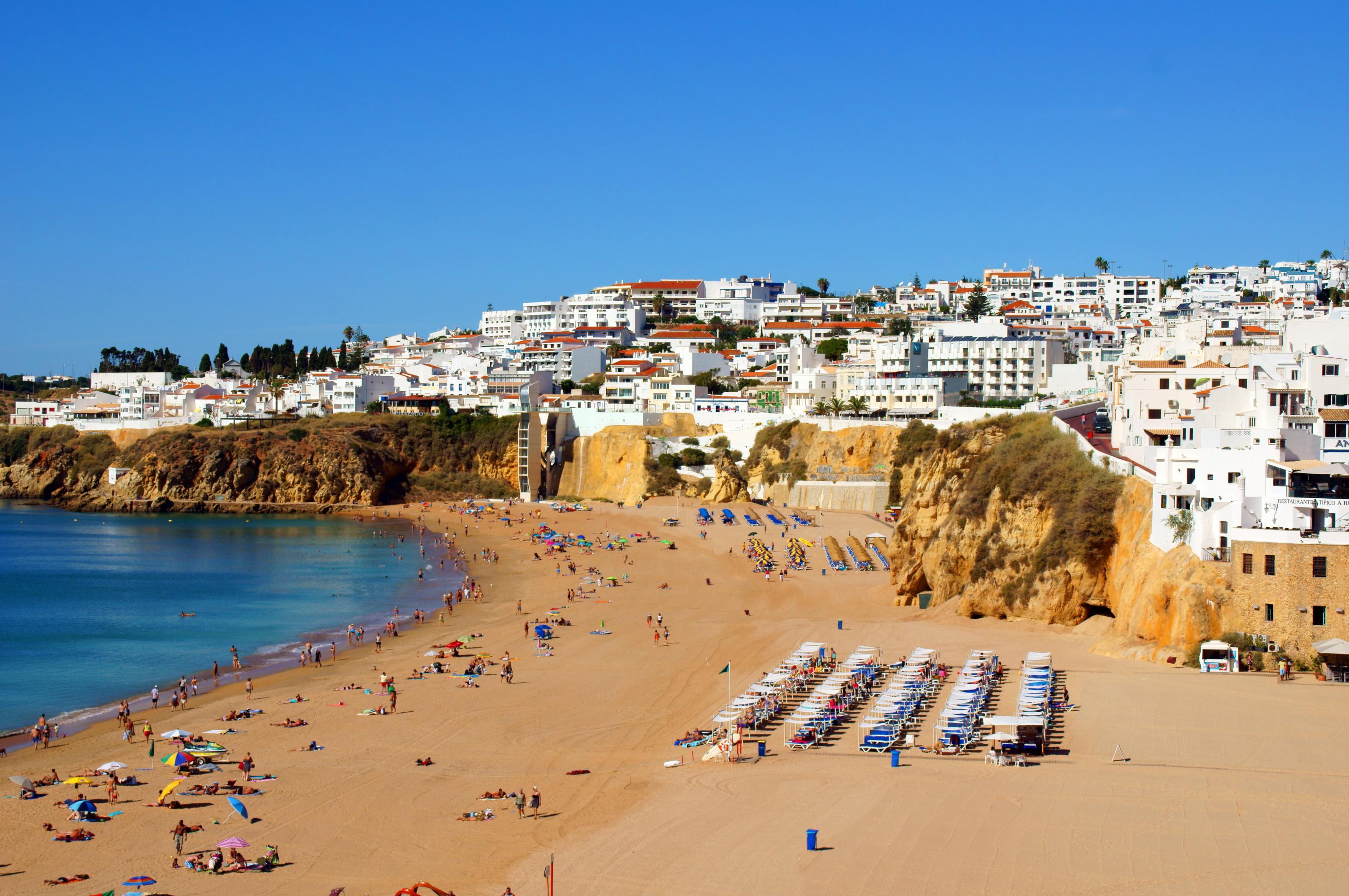 algarve_110421878.jpg