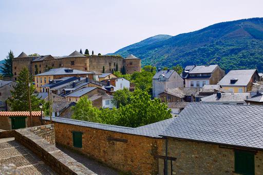 VILLAFRANCA DEL BIERZO.jpg